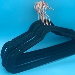 Black Velvet Clothes Hanger Rose Gold Hook for Closet Storage